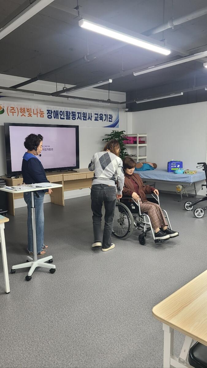 9기교육생분들의 수료를 축하드립니다.
